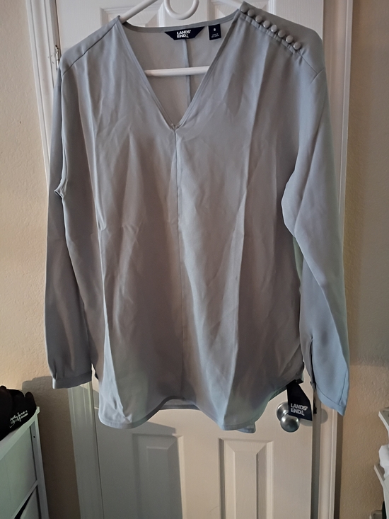 Lands' End Tops - Lands' End Light Gray V-Neck Long-Sleeve Blouse with Shoulder Buttons